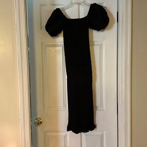 Lulus smocked fitted black dress with puff sleeves